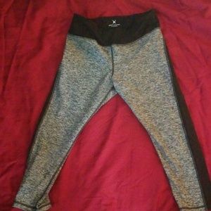Express crop leggings